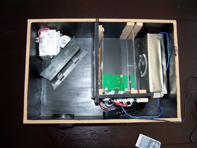 http://vmajax.free.fr/phpwebgallery/galleries/VideoProj/VP_34.JPG